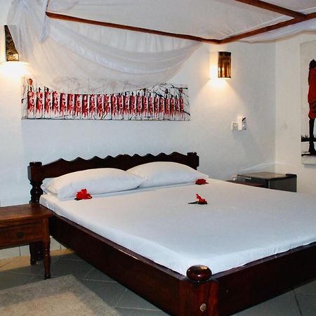Pashmina House Bed and Breakfast Watamu Eksteriør billede