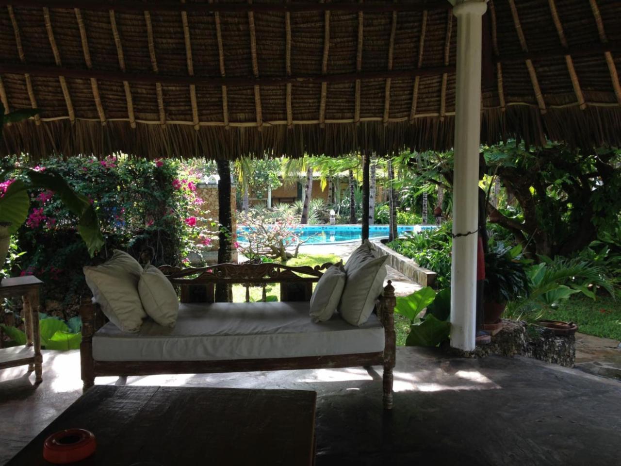 Pashmina House Bed and Breakfast Watamu Eksteriør billede