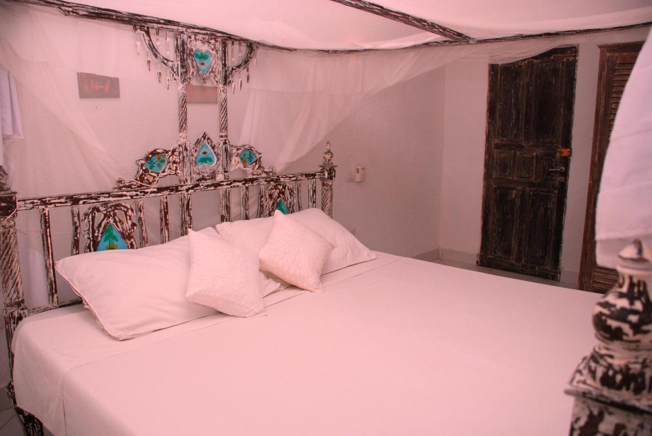 Pashmina House Bed and Breakfast Watamu Eksteriør billede