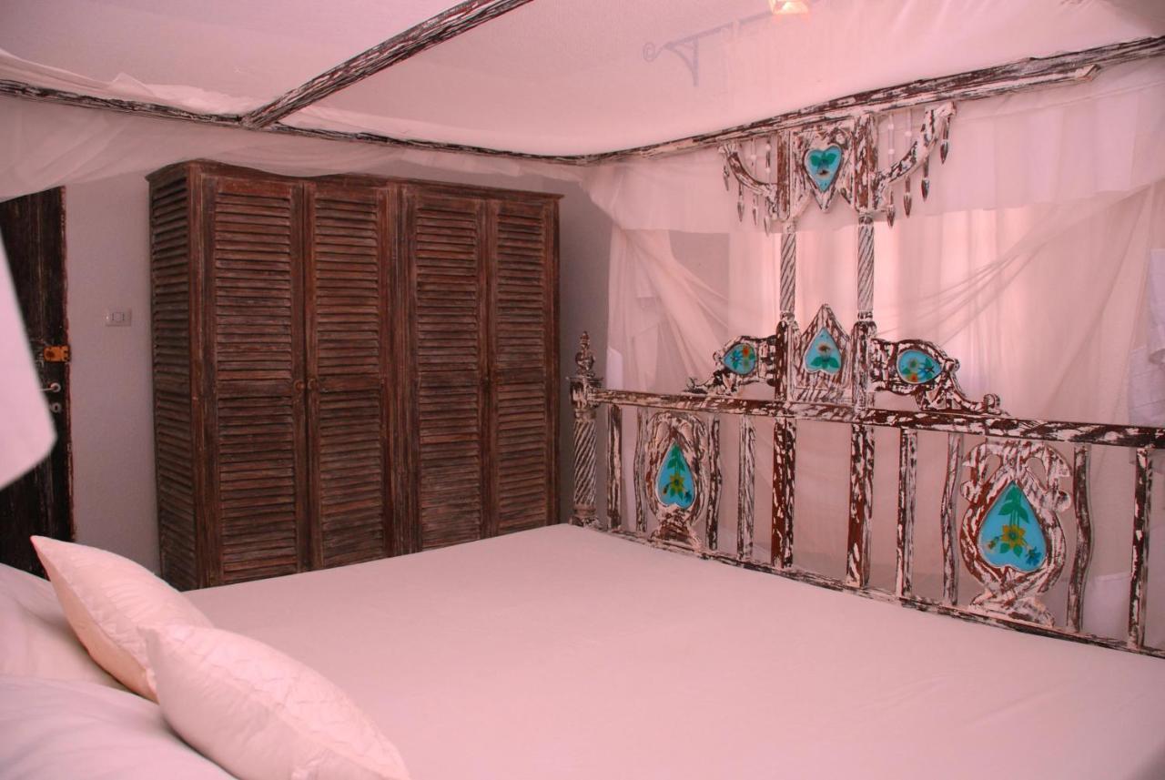 Pashmina House Bed and Breakfast Watamu Eksteriør billede