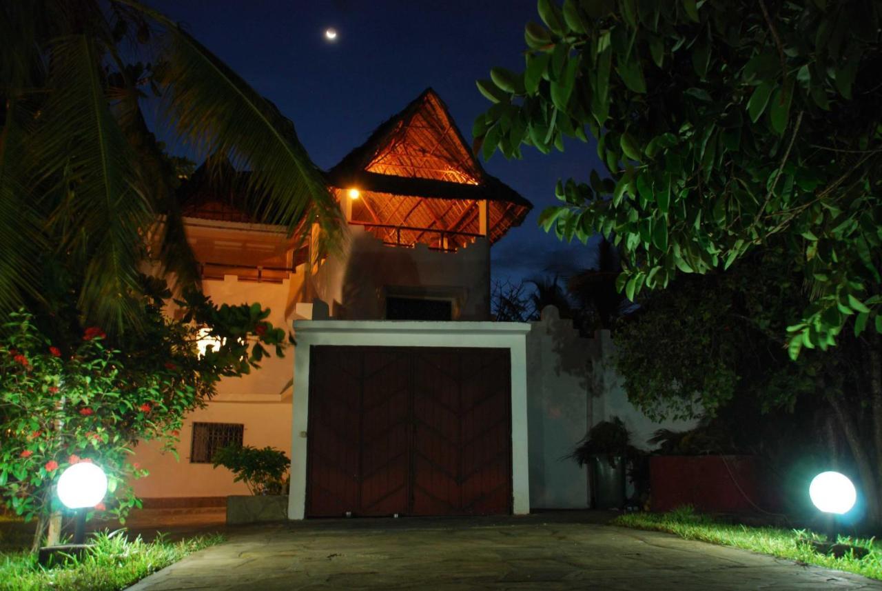Pashmina House Bed and Breakfast Watamu Eksteriør billede