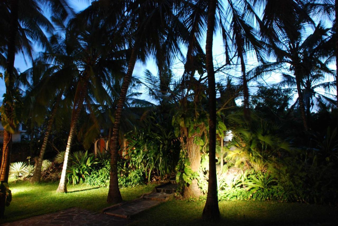 Pashmina House Bed and Breakfast Watamu Eksteriør billede